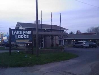 Lake Erie Lodge Экстерьер фото